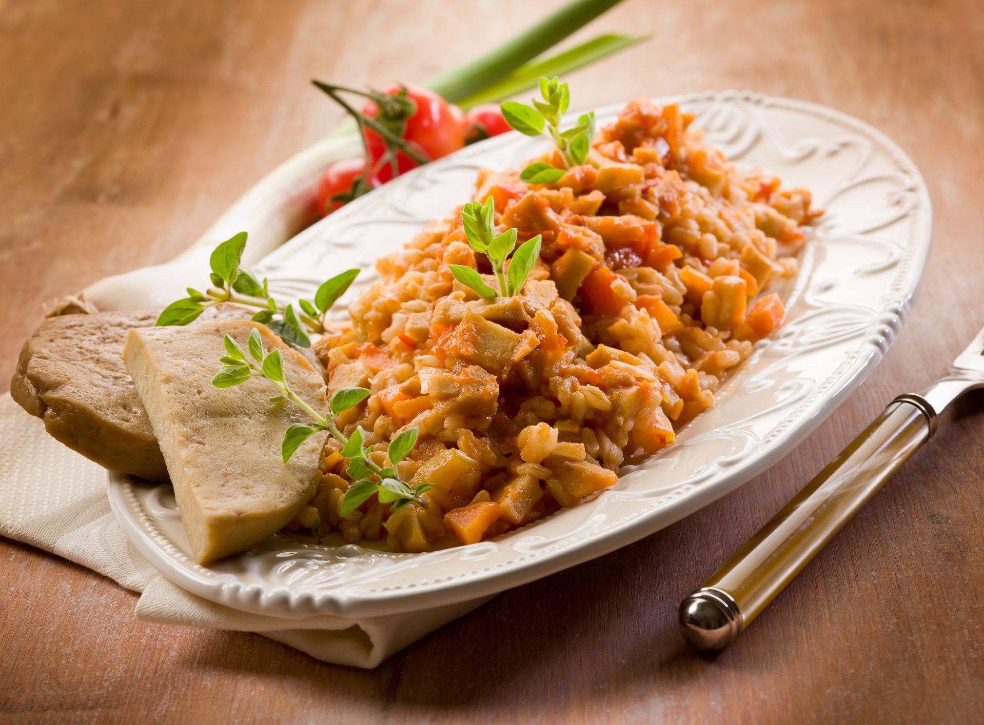 Le proprietà del seitan valori nutrizionali, benefici e uso in cucina