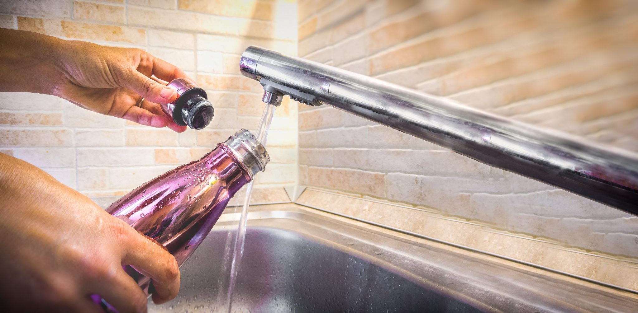 Come pulire l'acciaio della tua cucina in modo naturale ed ecologico