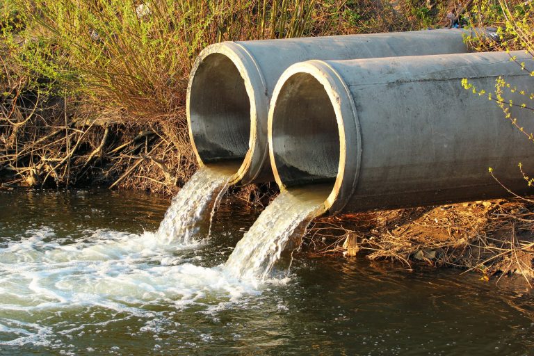 Dove si trovano i PFAS: cosa sono e quali sono i rischi per la salute