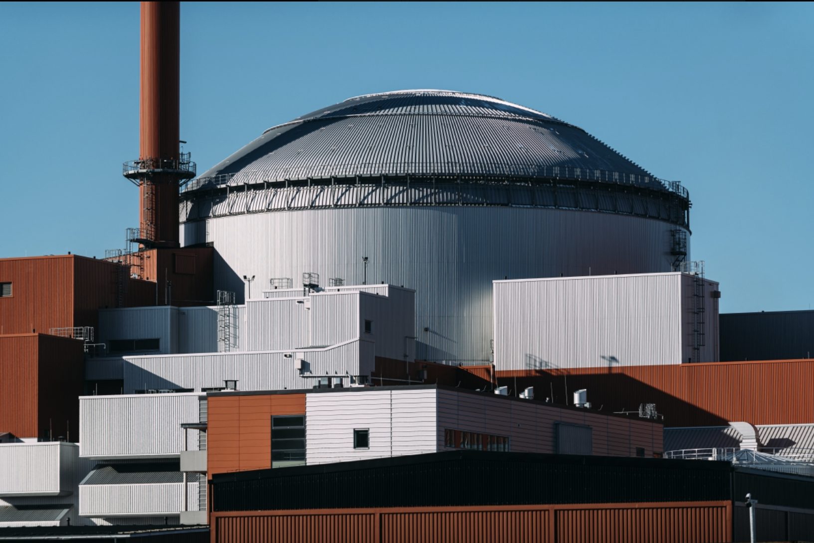 Il reattore nucleare più grande d'Europa è attivo Ohga!