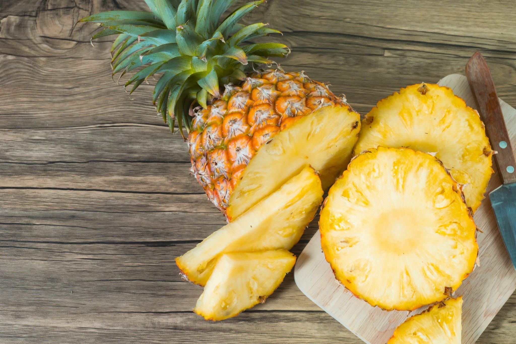 Ananas benefici, calorie e controindicazioni Ohga!