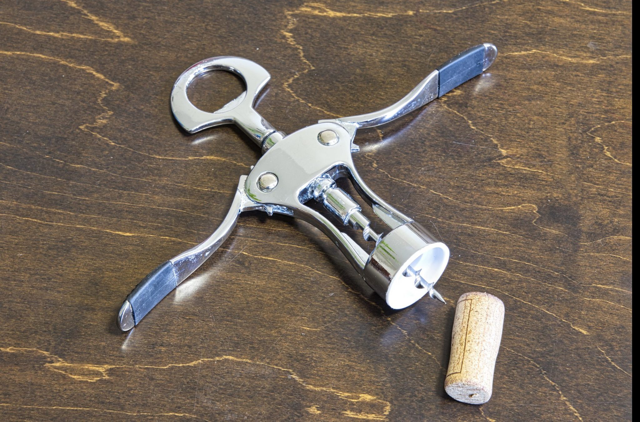 Cavatappi Fackelmann Con Campana - Design Pratico Per Aprire Bottiglie Con Stile - Foto 8